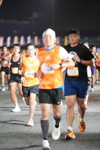 BIB: 21454
                            <button type="button" onclick="openModal(19605485)" class="btn btn-primary btn-sm float-right btn-popup" data-toggle="modal" data-target=".modal-high-quality">
                        <i class="fas fa-shopping-cart"></i> Add to Cart
                    </button>
                                            <button type="button" onclick="isThisMe(19605485, true)" class="btn btn-success btn-sm float-right btn-popup btn-isme hidden" data-toggle="tooltip" data-placement="bottom" title="นี่คือรูปของคุณใช่ไหม คลิกที่นี่เพื่อเอาเข้าอัลบั้ม">
                        <i class="fas fa-plus"></i> Add to album
                    </button>
                    <button type="button" onclick="isThisMe(19605485, false)" class="btn btn-warning btn-sm float-right btn-popup btn-isnotme hidden">
                        <i class="fas fa-ban"></i> Remove from album
                    </button>